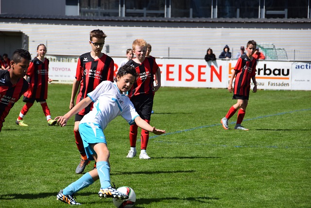 瑞士羽球超级300赛｜ 5连胜白驭珀 吴堇溦闯16强.